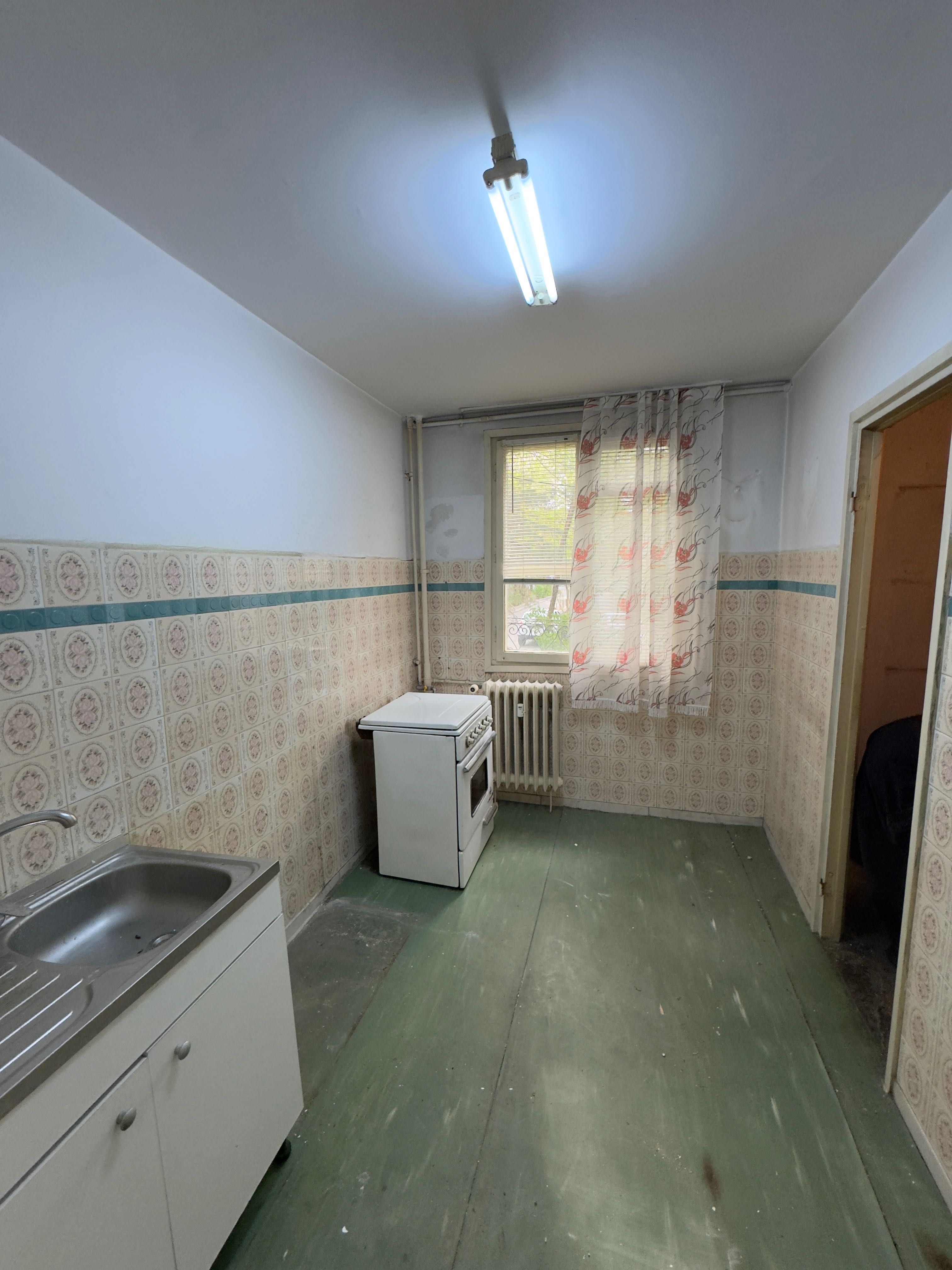 Apartament cu 3 camere in Drumul Taberei, Bucla Nord-Vest