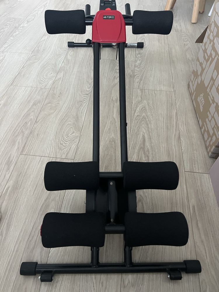 Aparatul pentru abdomene multifunctional