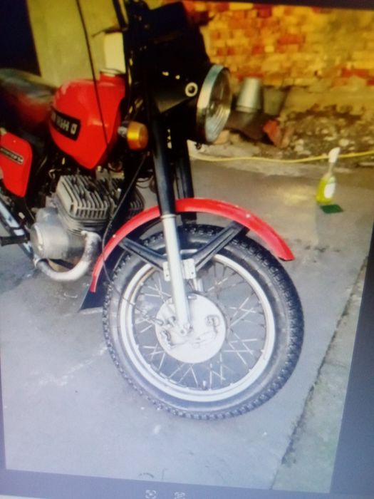 Продавам мотор за гората