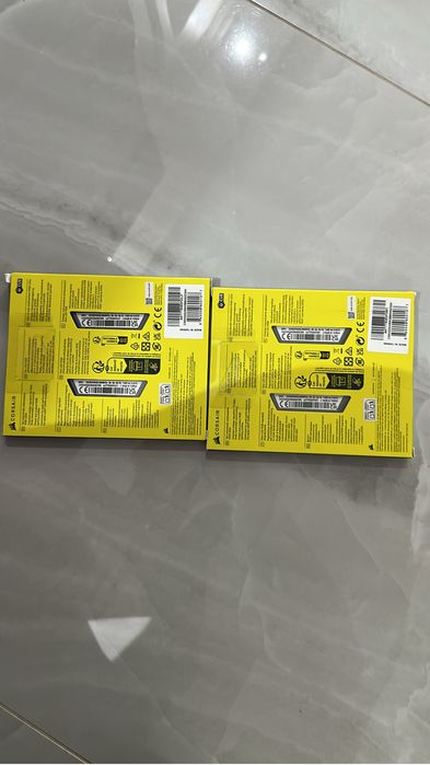Corsair ddr5 2 seturi fiecare de 32 GB