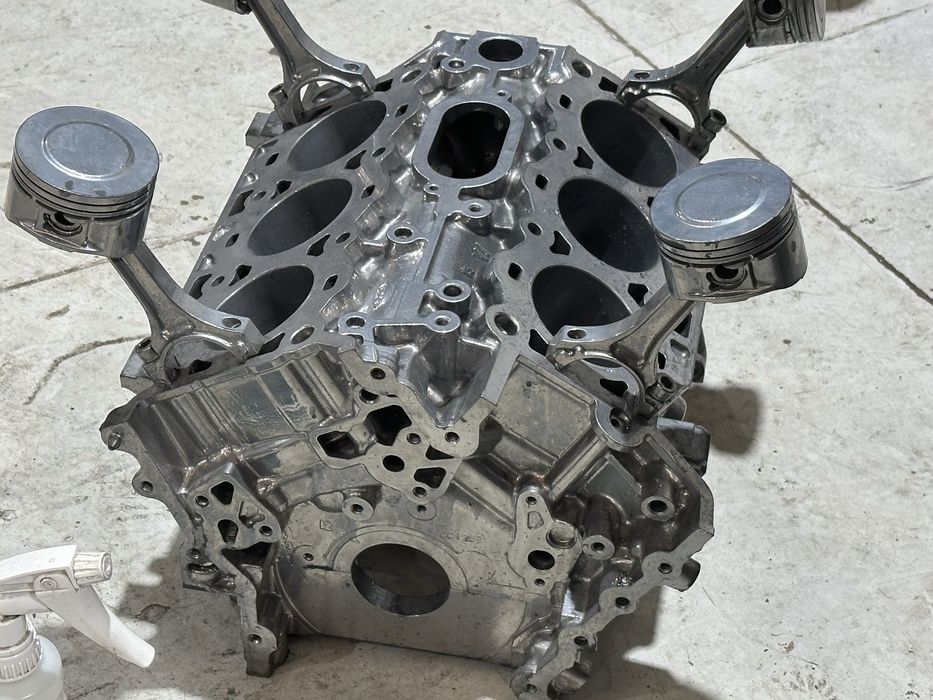 Masuta cafea motor V6 (vopsea crom) Bucuresti