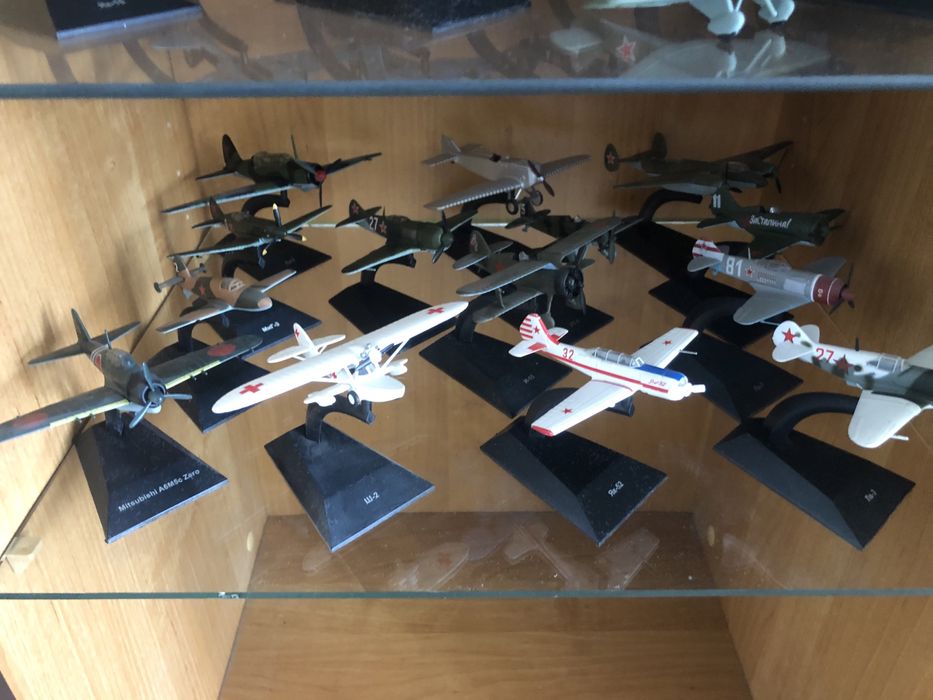 Продам коллекцию самолетов
