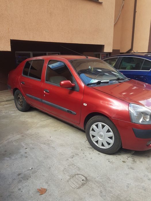 Renault Clio 2005 model 1.4 benzină + GPL cutie de viteze manuală