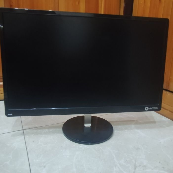 Avtech 4 yadroli 24 duym Monoblok