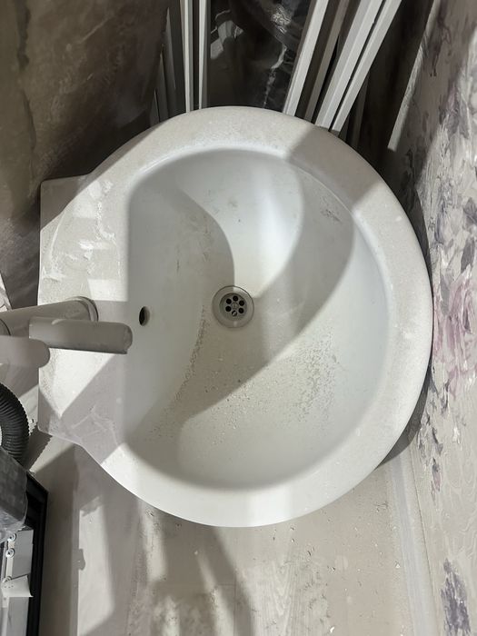 Туалетке арналған қол жуғыш сатылады