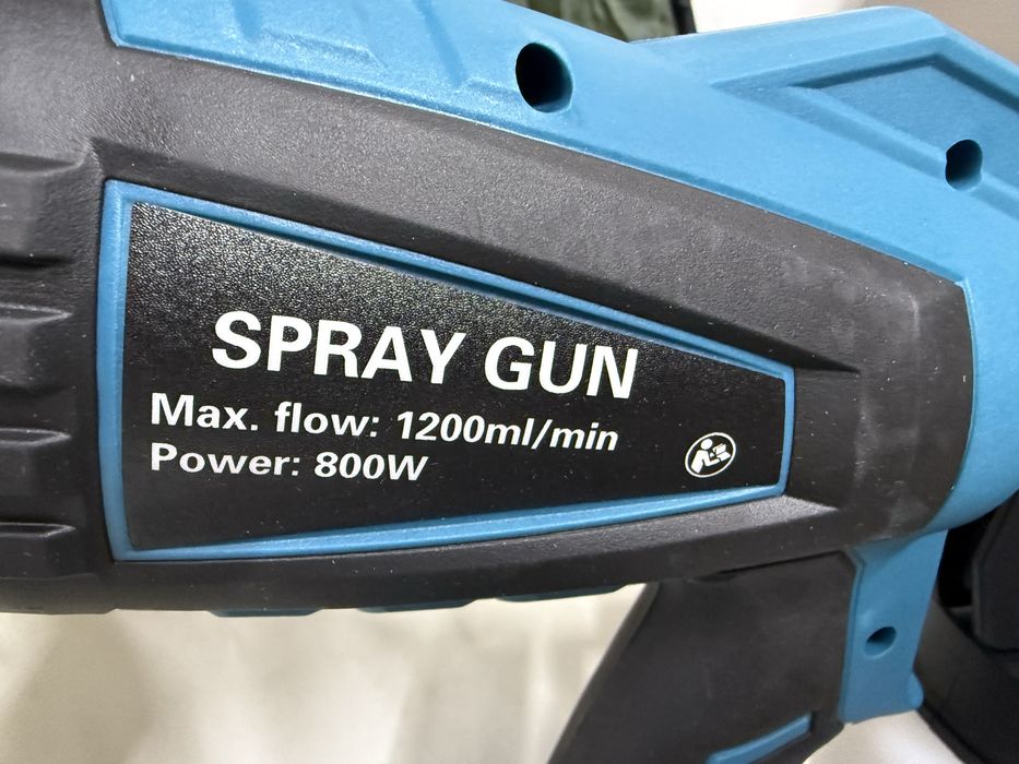 Pistol de vopsit electric cu 2 acumulatori