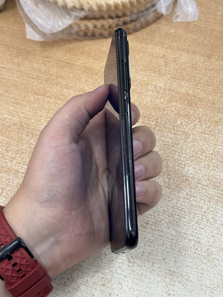 Xiaomi note 8 4/128