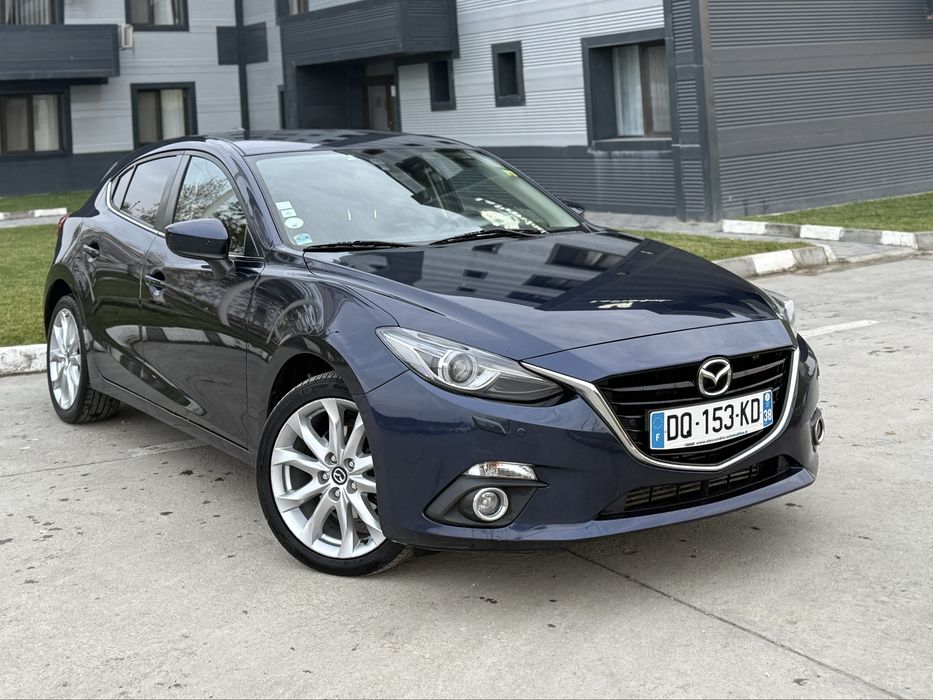 Mazda 3 2016-SkyActive-Sistem Bose-Headup Display-Incalzire in scaune-