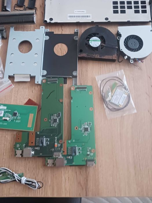 Компютърни части ASUS K52J