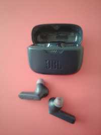 СПЕШНО Продавам Безжични слушалки JBL T230NC TWS Blue