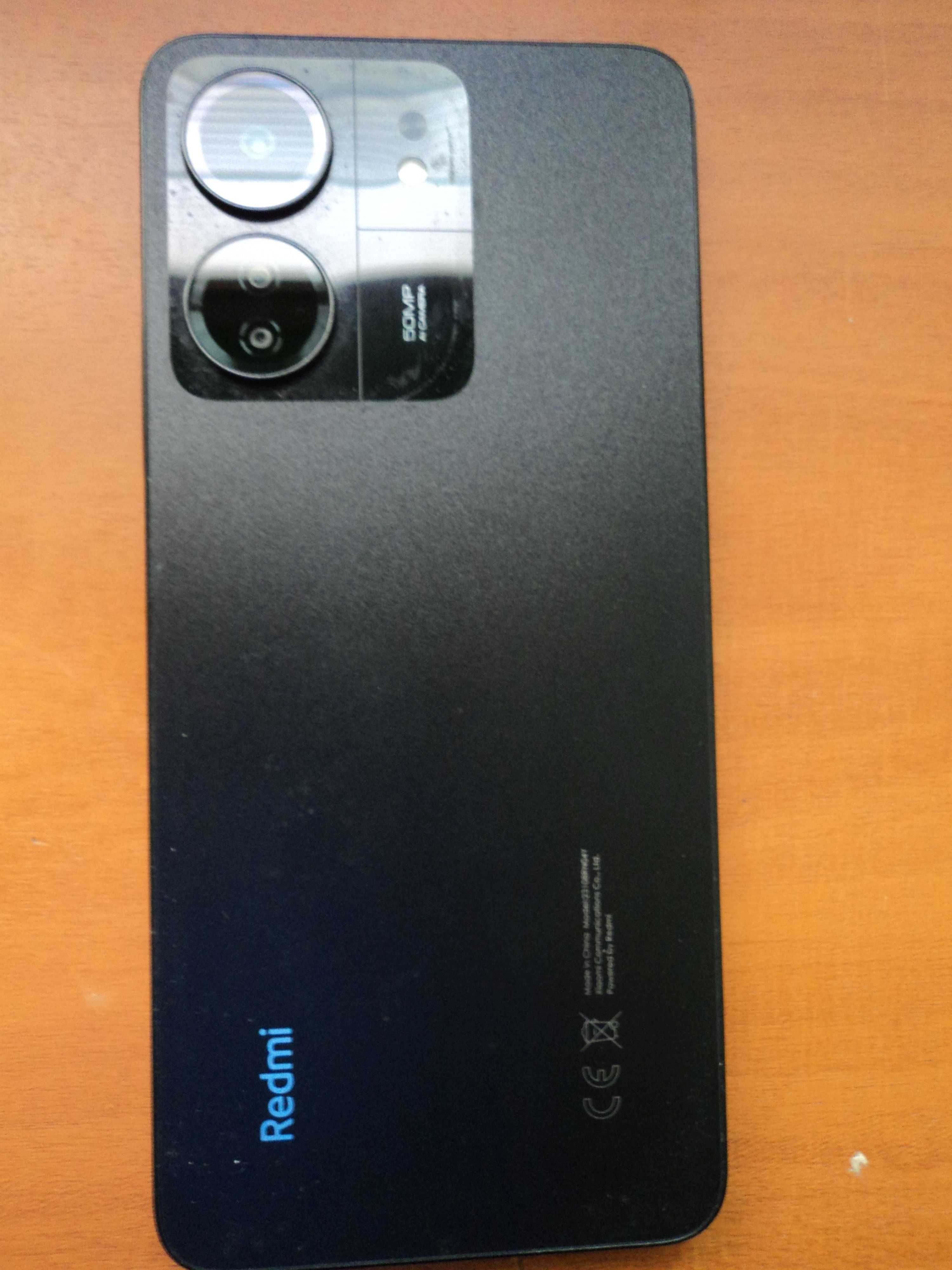 Продавам смартфон  - Xiaomi  Redmi 13C  в гаранция