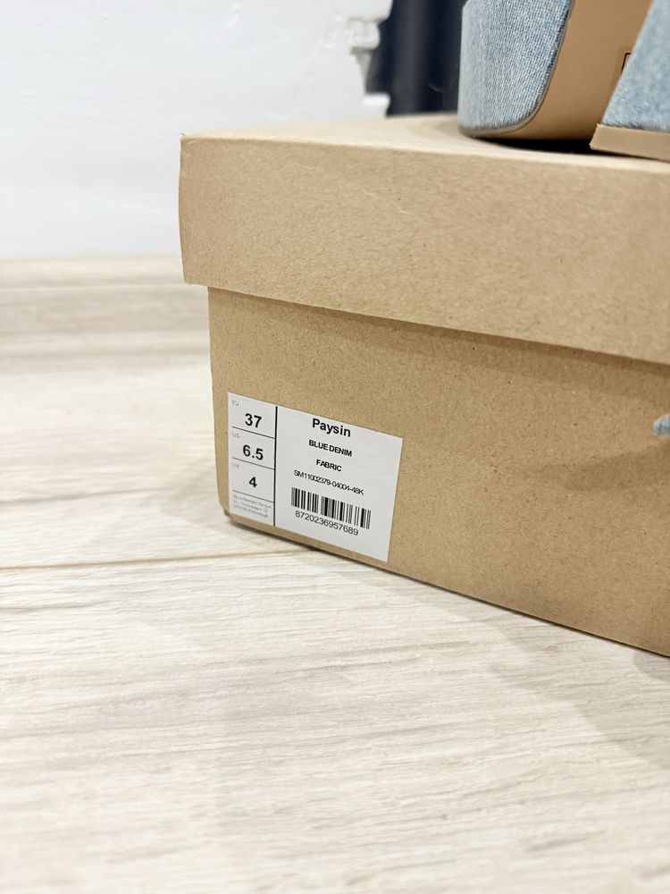 Дънкови сандали на ток Steve Madden
