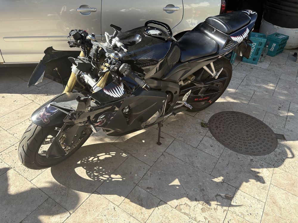 Honda cbr 600rr avariat