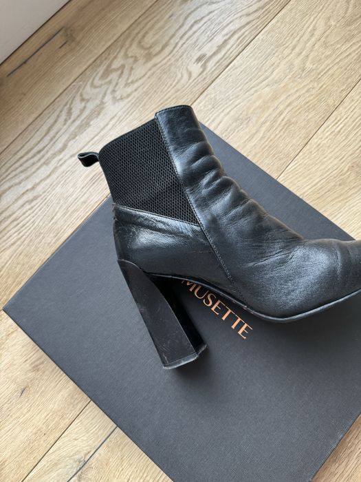 Vand botine Musette marimea 37