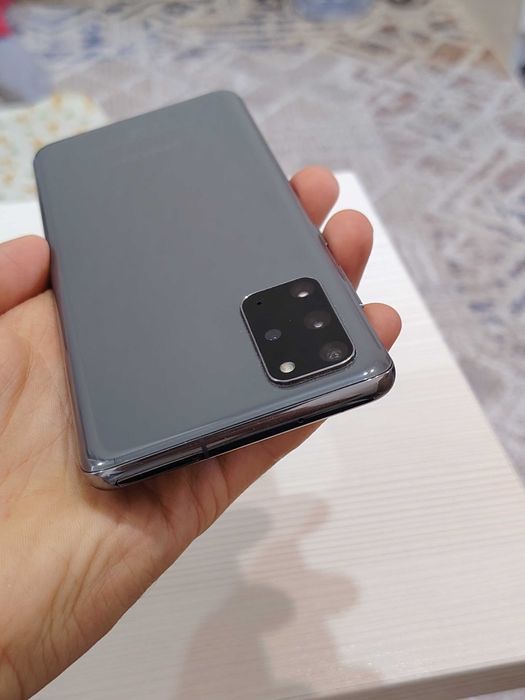 Samsung S20 Plus 11 android