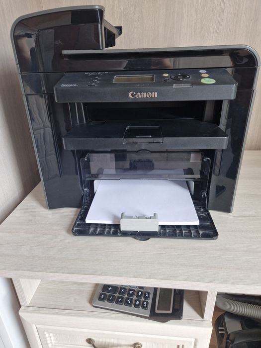 Продам МФУ Canon