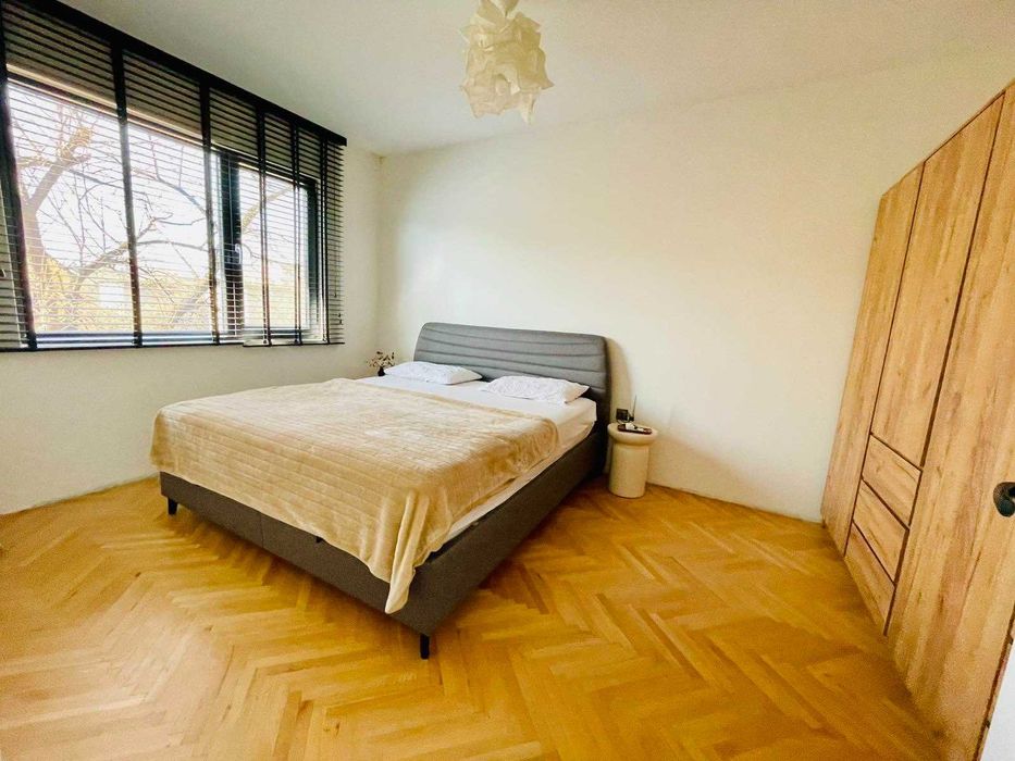 Продава се Тристаен апартамент в Пловдив, Кючук Париж - 60 кв.м за 2000 €/кв.м - Снимка #7