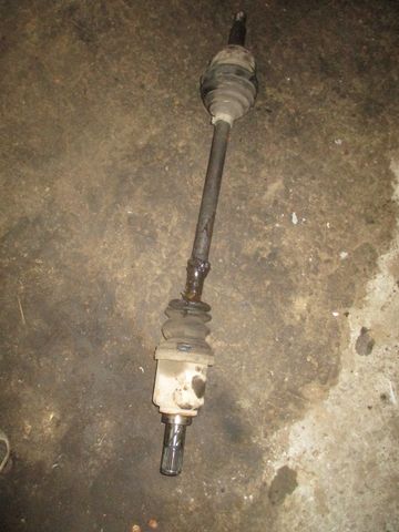 Planetara stanga Nissan Micra motor 1,2 benzina an 2003-2009 Originala