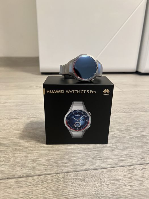 Huawei GT5 Pro SmartWatch