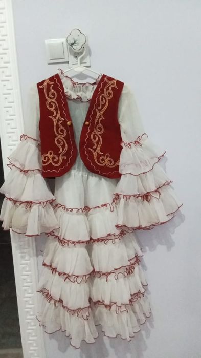 Национальный платья