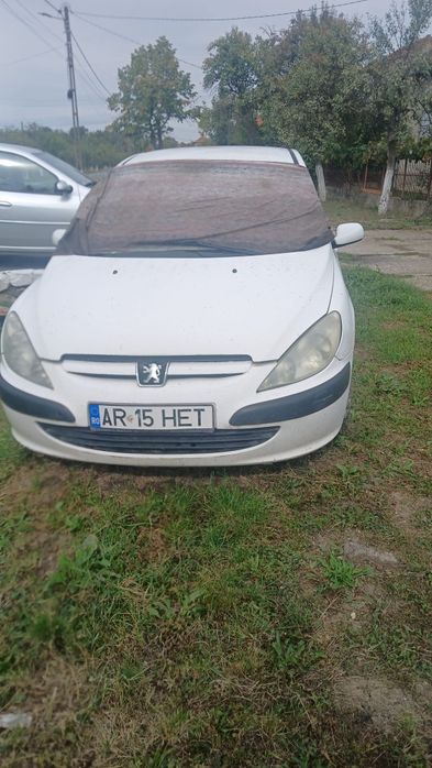 Peugeot 307.         .
