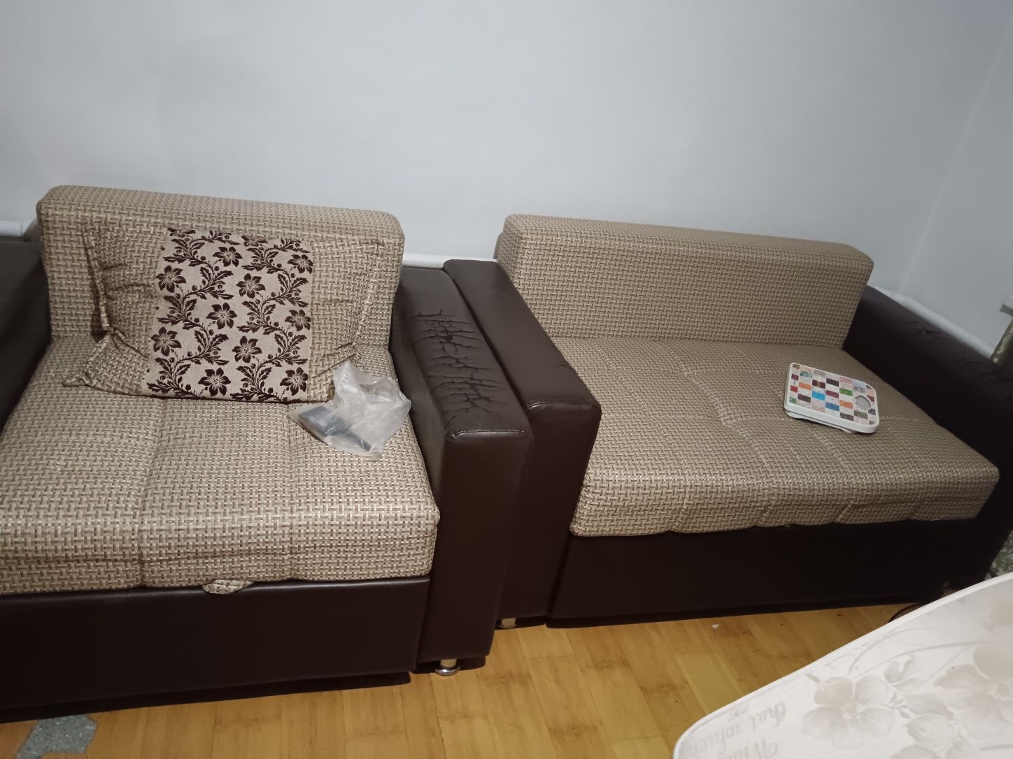 Продам диван и одно кресло 20. 000