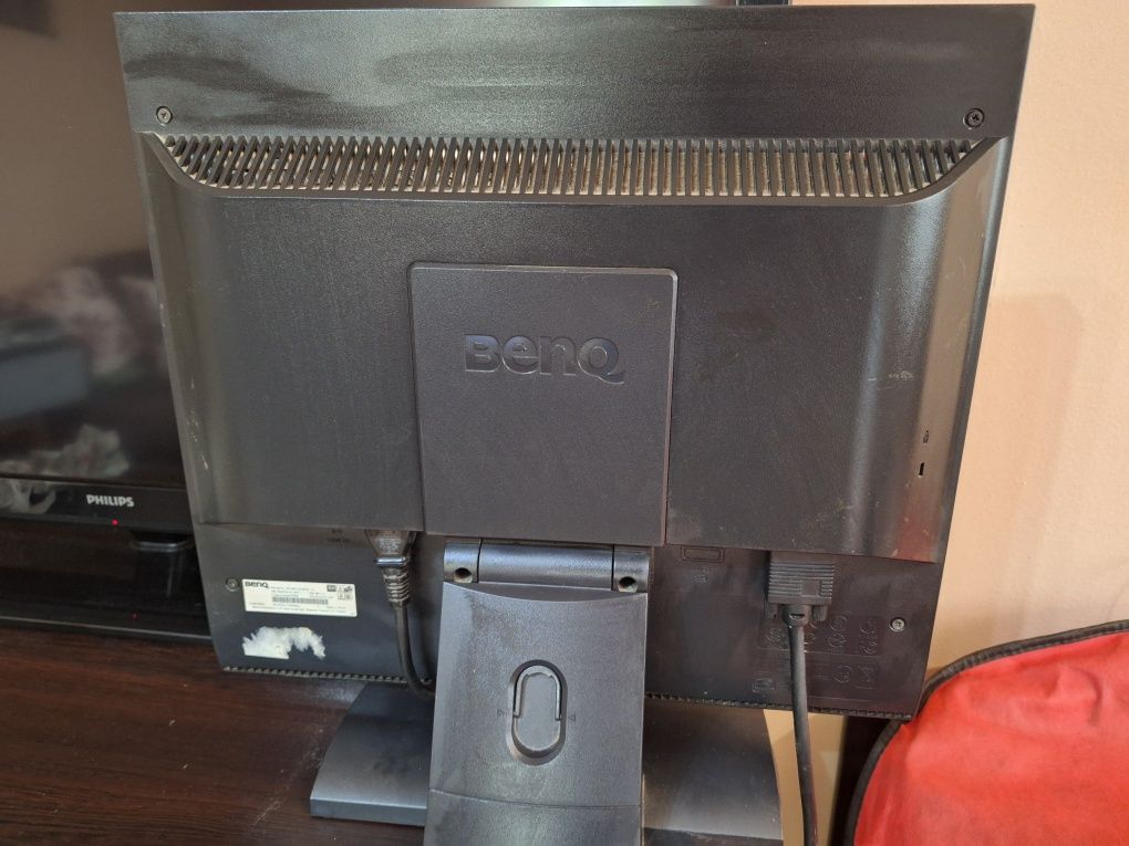 Монитор Benq 19" Q9T4 LCD
