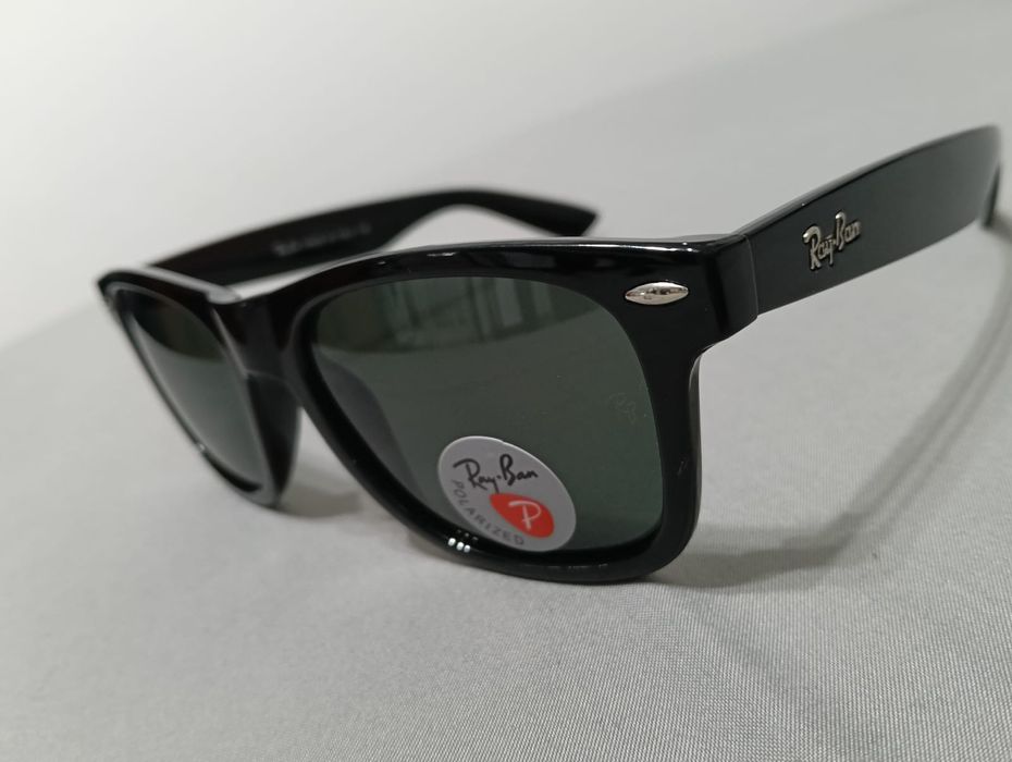 Ochelari de soare noi