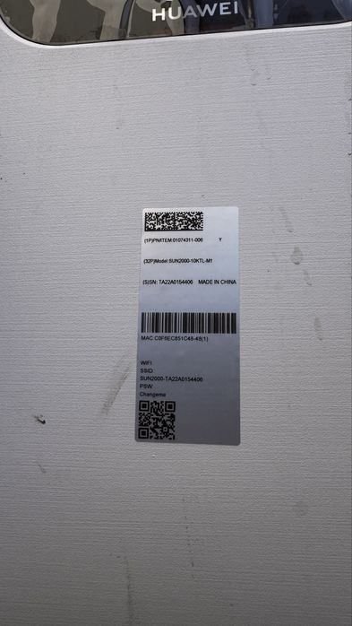 Inverter Huawei trifazat 10 kw Model:SUN2000-10KTL-M1