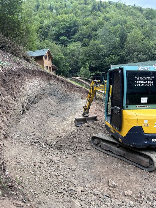 Inchiriez miniexcavator