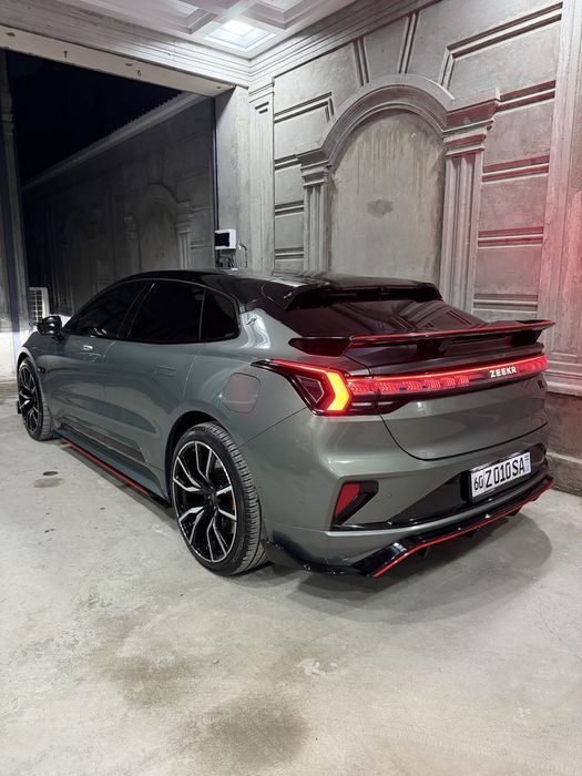 Zeekr 001 fr 2024/2025 restyliing