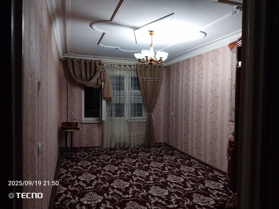 Uy kvartira manzil fargʻona sh zakanal lazzat magazeni orqasida joylas