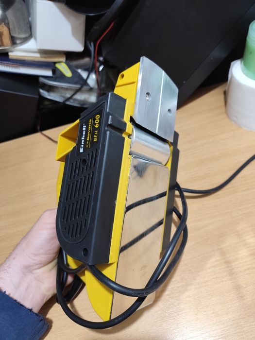 Rindea electrica vand