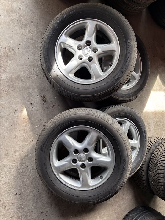 Оригинални джанти за Toyota Rav4 5х114.3х16