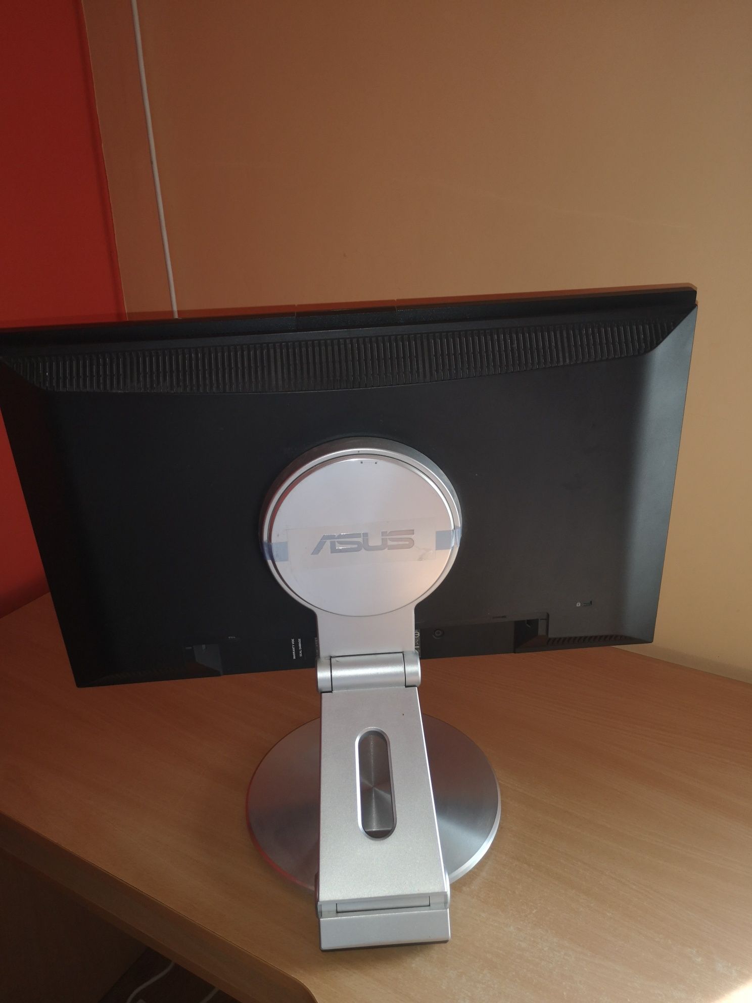 Тв Монитор  Asus, 21 инча