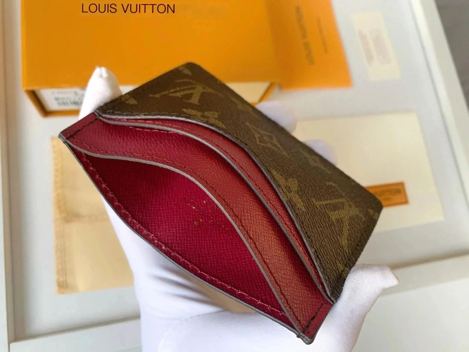 Louis Vuitton  cardhold