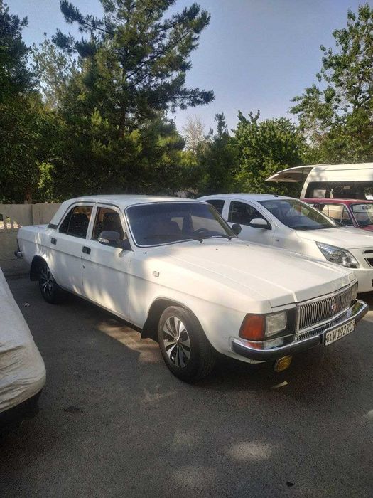 В продаже ВОЛГА ГАЗ 3102