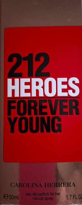 Парфюм дамски "212 Heroes" на Carrolina Herera