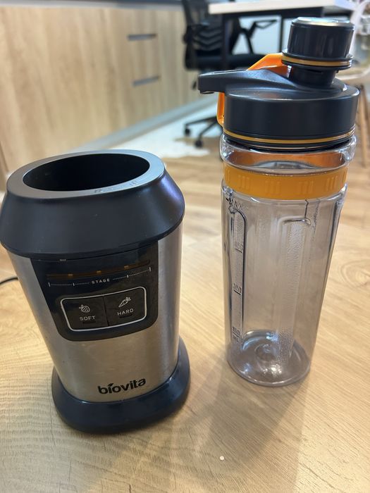 Blender personal Biovita Legend-800, 2 vase x 0.6 L, putere 800W, Inox