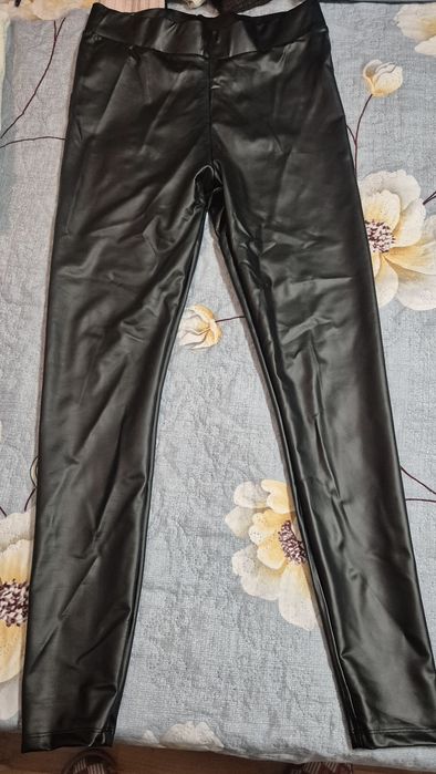 Pantaloni imitatie de piele New Yorker