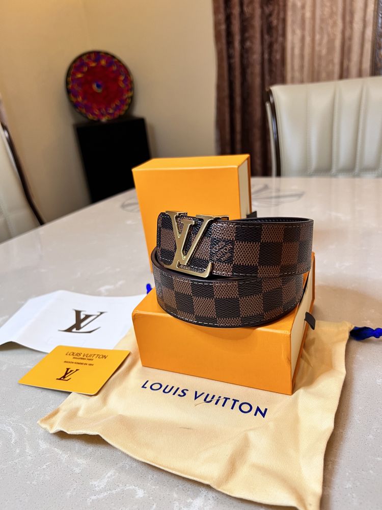 Curea Louis Vuitton Brown Grid+Gold Piele 120cm