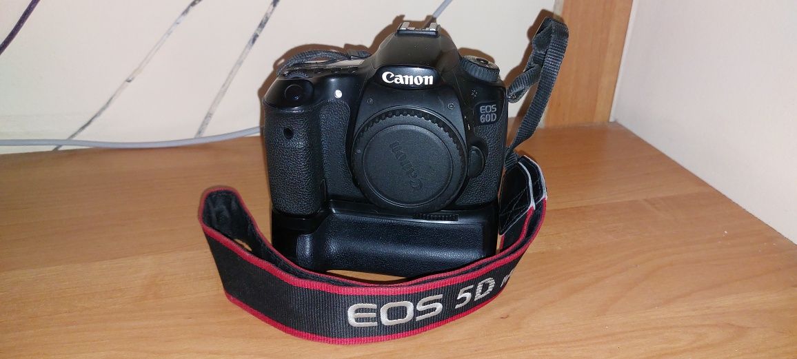 Продается Canon 60D