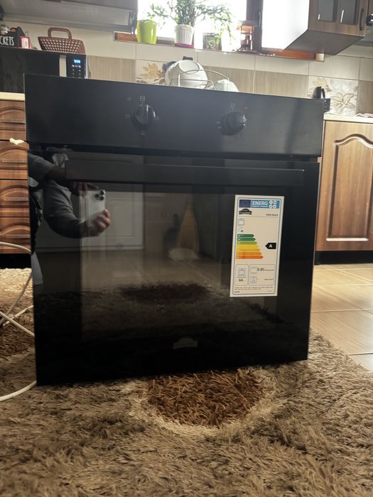 Cuptor incorporabil Nuova Cucina