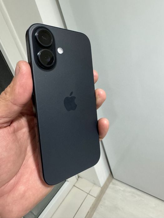Iphone 16 128gb baterie 100%
