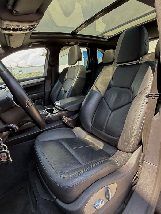 Porsche Cayenne S 4.2 V8 Diesel 2013