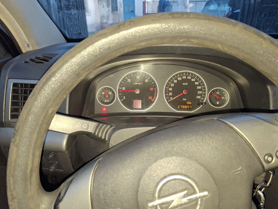 Vând autoturism Opel