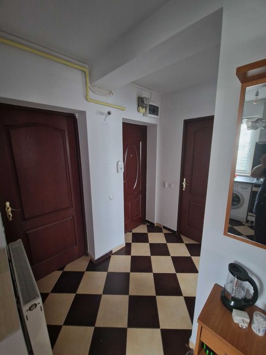 Apartament 3 camere etaj 2/4, Cisnadie