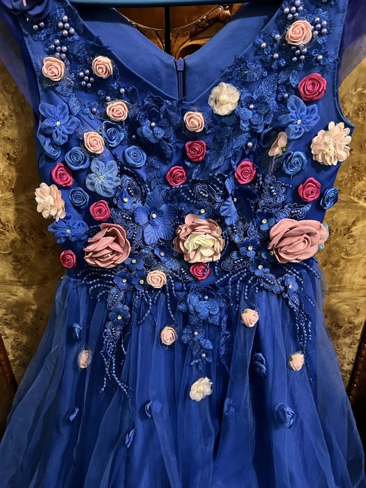 Qizlar uchun oqshom koylagi