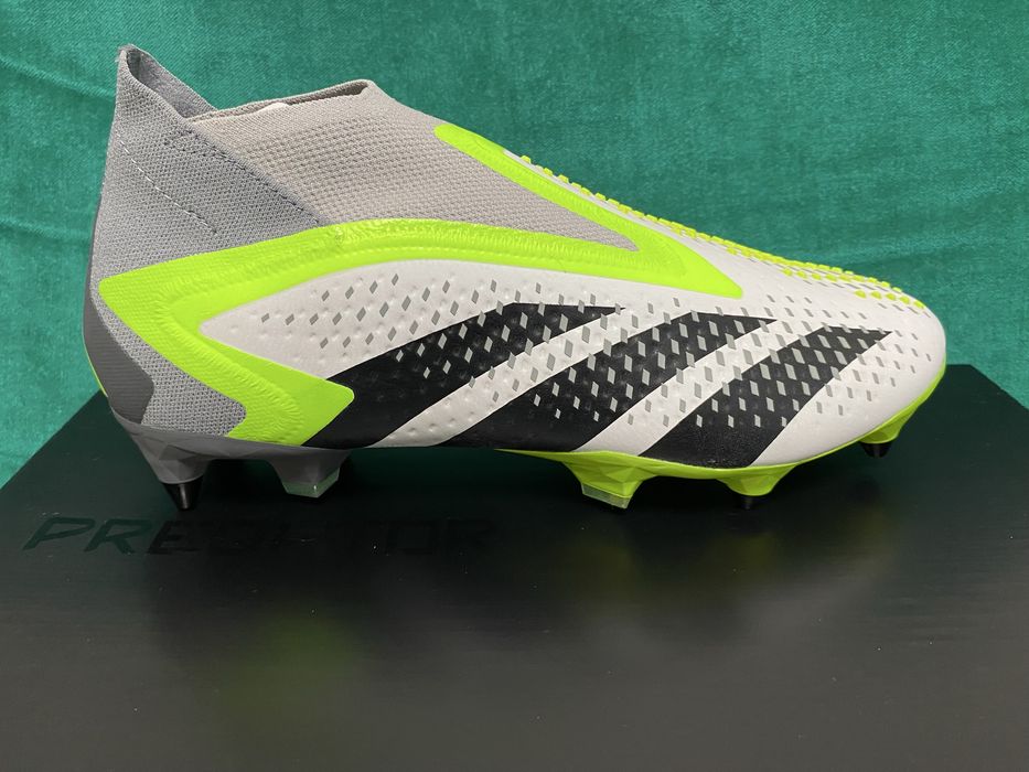 Ghete de fotbal adidas PREDATOR ACCURACY+ SG marimile 42 si 44