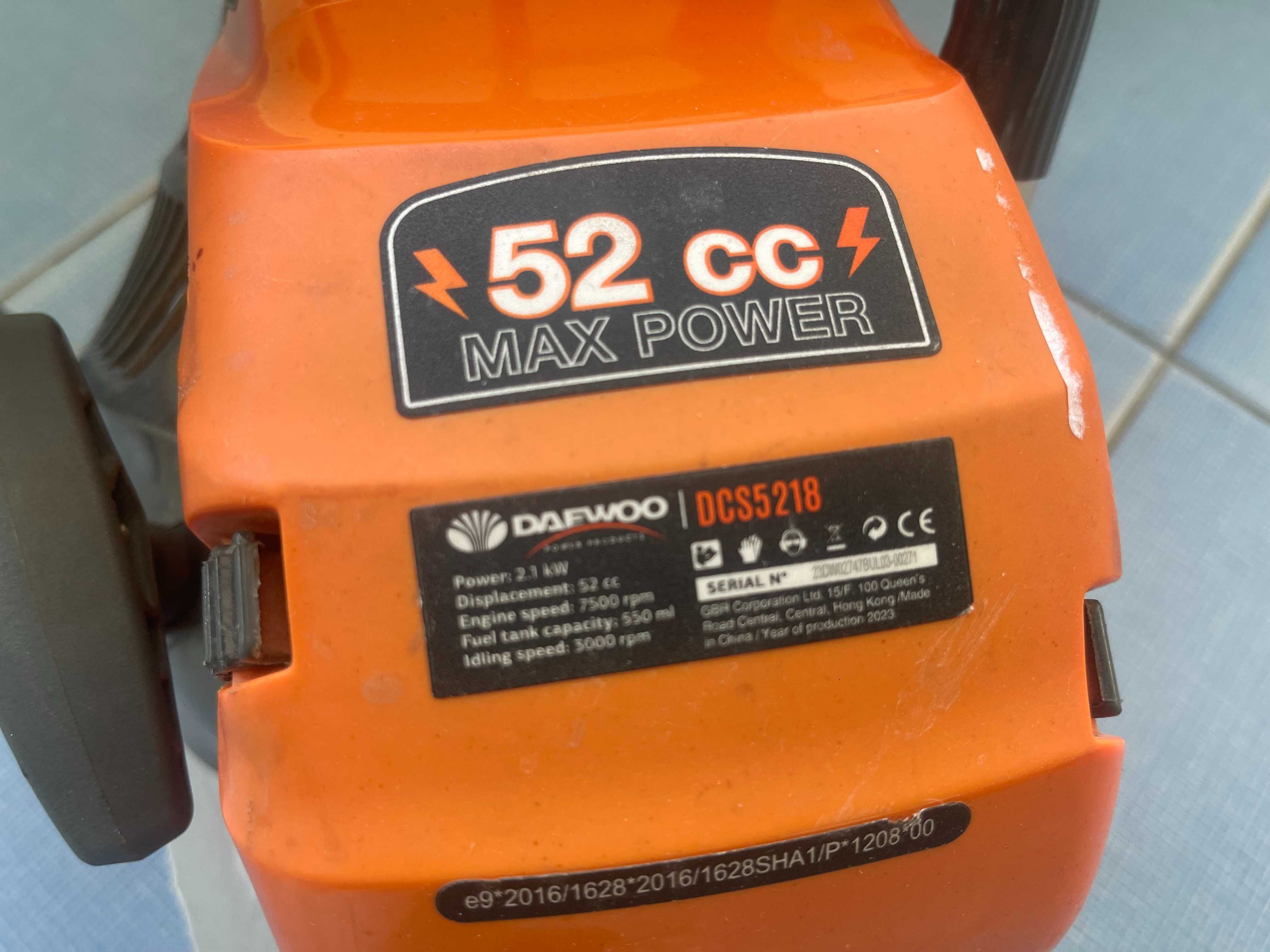 Моторна резачка Daewoo DCS5218